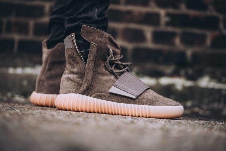 Jual Yeezy 750 Boost by Kab Grobogan Harga Terbaru 2019