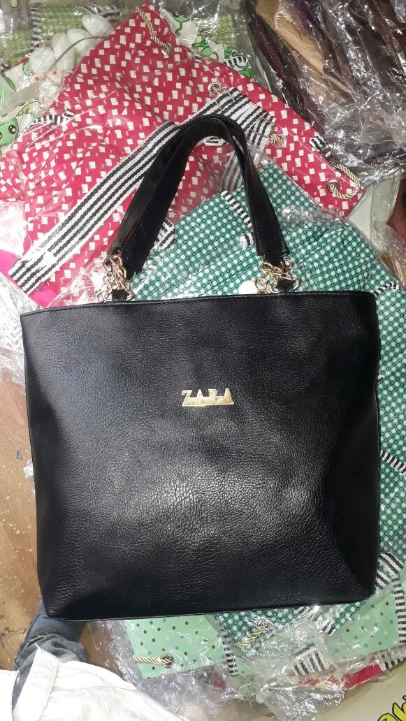 ledis hand bag