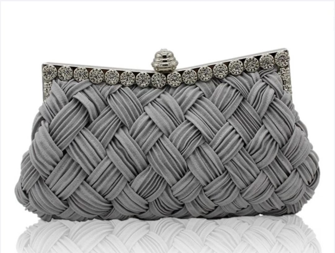 buy women's clutches online