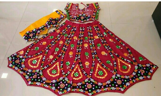 gamthi chaniya choli